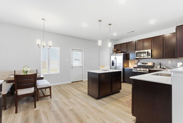 2002 Bronte Drive, Forney, TX 75126