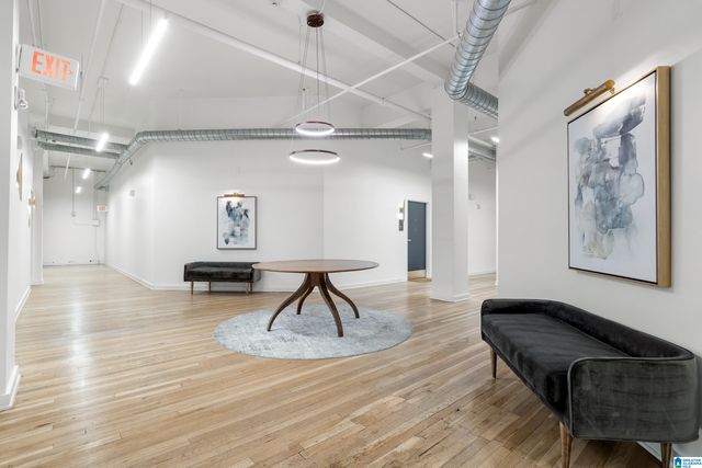 300 20th St N Apt 202, Birmingham, AL 35203