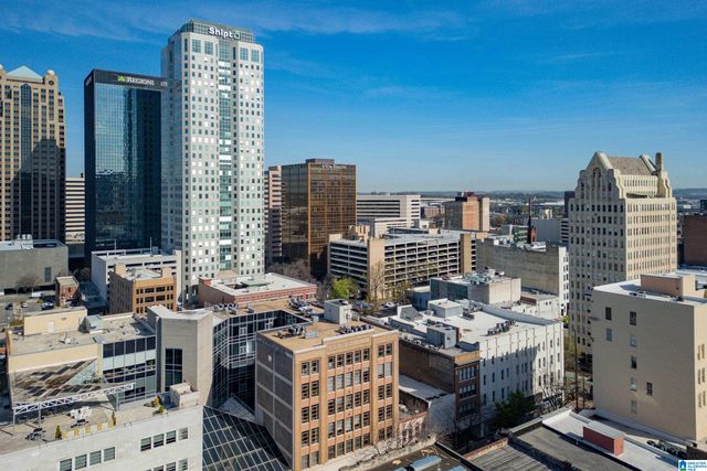 300 20th St N Apt 202, Birmingham, AL 35203