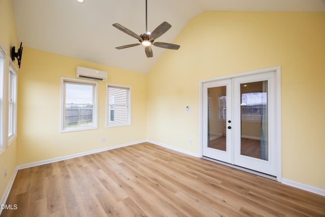 106 Kenison Way, Pikeville, NC 27863