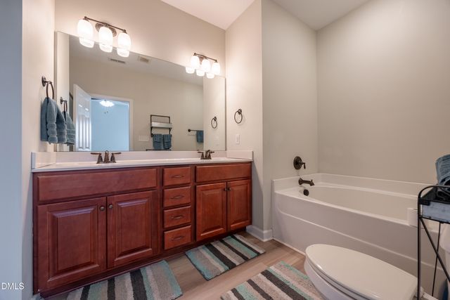 106 Kenison Way, Pikeville, NC 27863