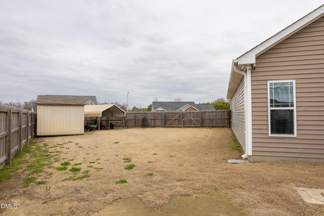 106 Kenison Way, Pikeville, NC 27863