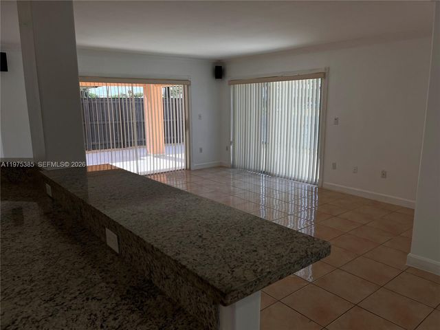 9414 SW 164th Ct 0, Miami, FL 33196