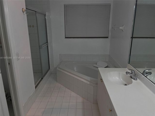 9414 SW 164th Ct 0, Miami, FL 33196