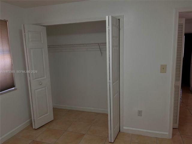 9414 SW 164th Ct 0, Miami, FL 33196