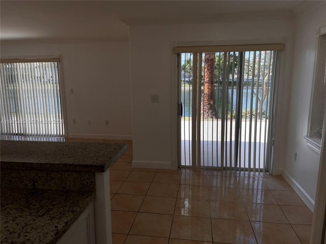 9414 SW 164th Ct 0, Miami, FL 33196