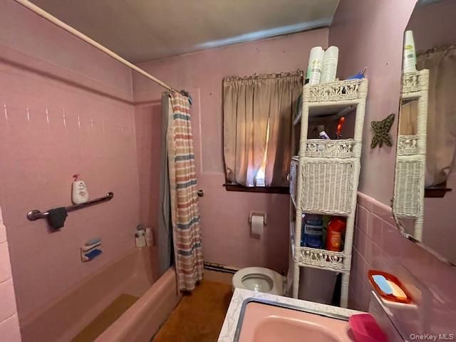 607 Osborn Avenue, Riverhead, NY 11901