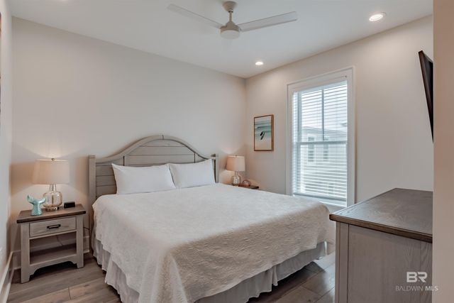 1592 W Beach Boulevard GG, Gulf Shores, AL 36542