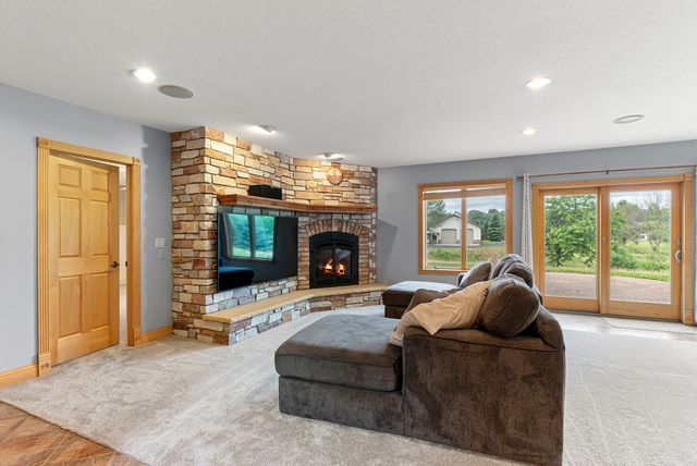 23964 Itasca Avenue, Forest Lake, MN 55025