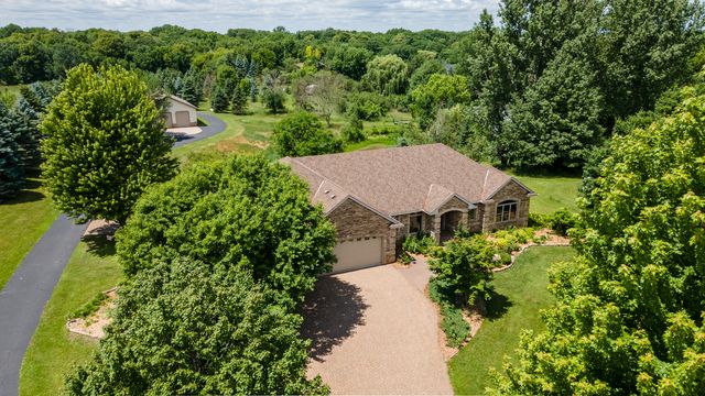 23964 Itasca Avenue, Forest Lake, MN 55025