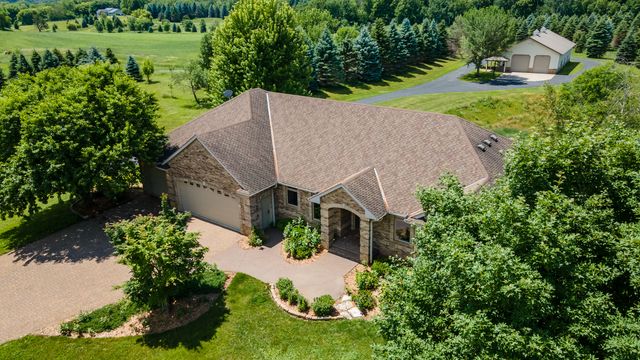 23964 Itasca Avenue, Forest Lake, MN 55025