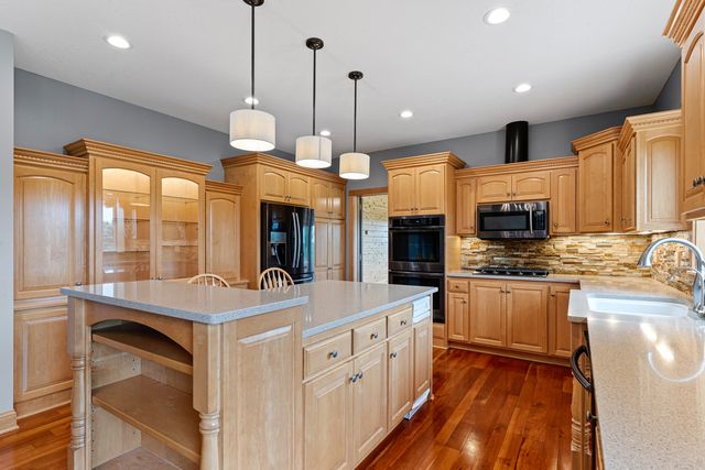 23964 Itasca Avenue, Forest Lake, MN 55025