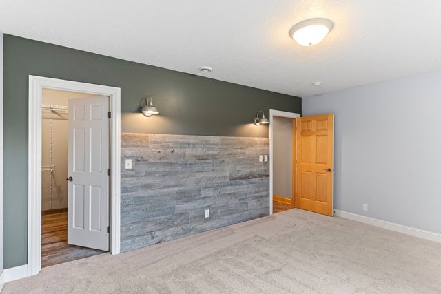 23964 Itasca Avenue, Forest Lake, MN 55025