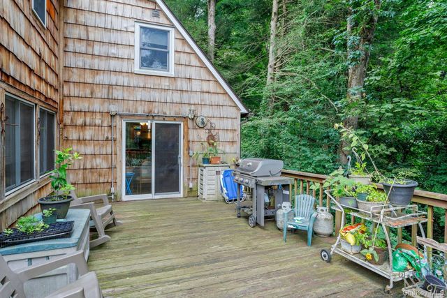934 Peekskill Hollow Road, Carmel, NY 10579