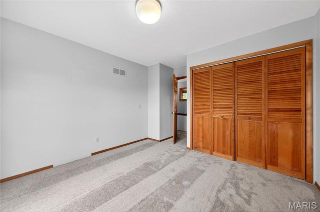 1451 Highway F, Defiance, MO 63341
