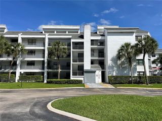 16171 Blatt Blvd 212, Weston, FL 33326