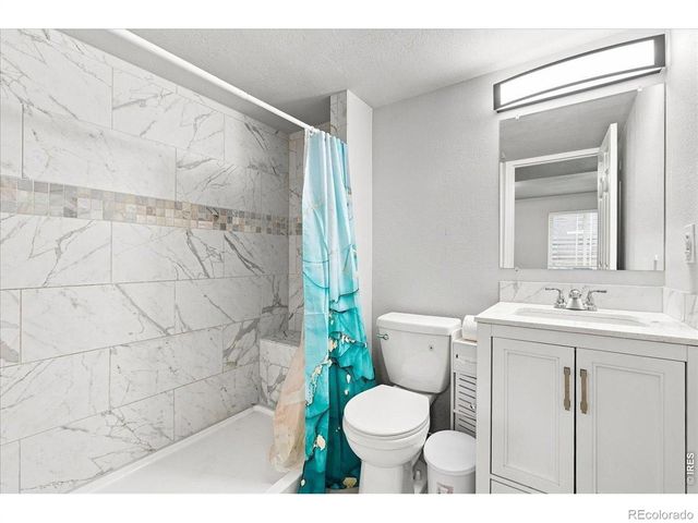 1775 Avery Plaza Street, Severance, CO 80550