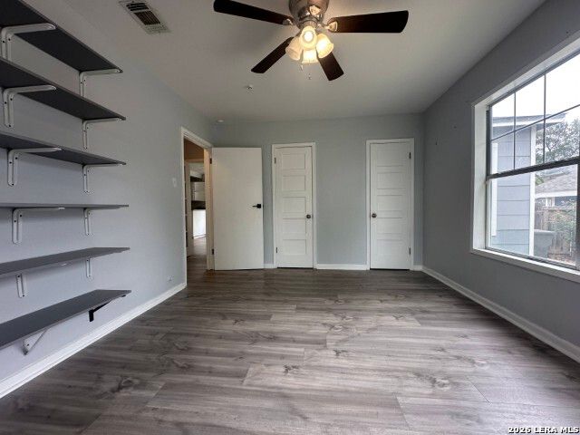 2930 W Ashby, San Antonio, TX 78228
