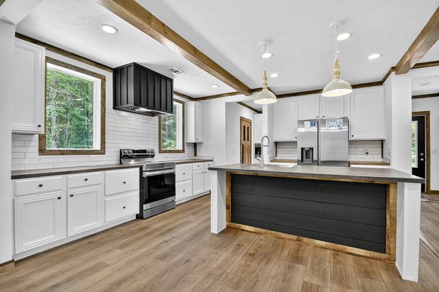 5668 Mobile Road, Blue Ridge, GA 30513