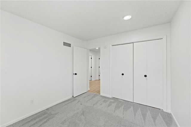 12521 W 85th Terrace, Lenexa, KS 66215