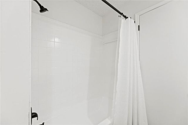 12521 W 85th Terrace, Lenexa, KS 66215