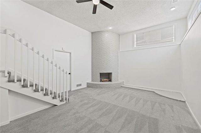 12521 W 85th Terrace, Lenexa, KS 66215