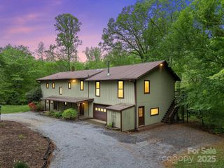 241 Pinefield Drive, Tryon, NC 28782