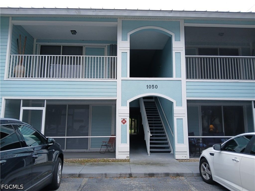 1050 Hancock Creek South BLVD 103, Cape Coral, FL 33909