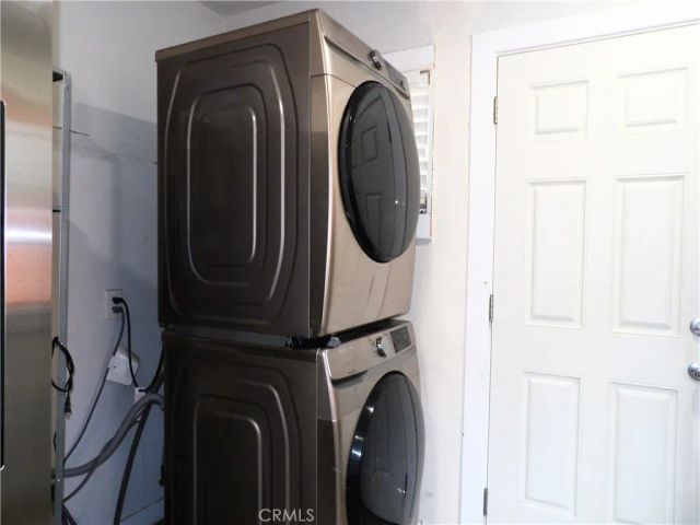 1537 W 60th, Los Angeles, CA 90047