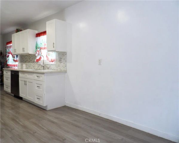 1537 W 60th, Los Angeles, CA 90047