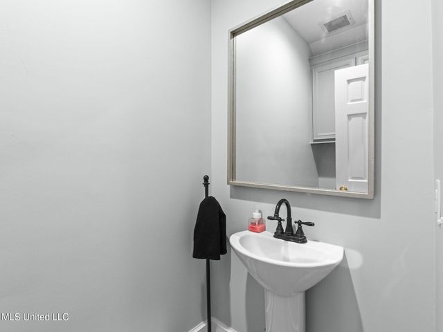 108 Cove Lane, Madison, MS 39110