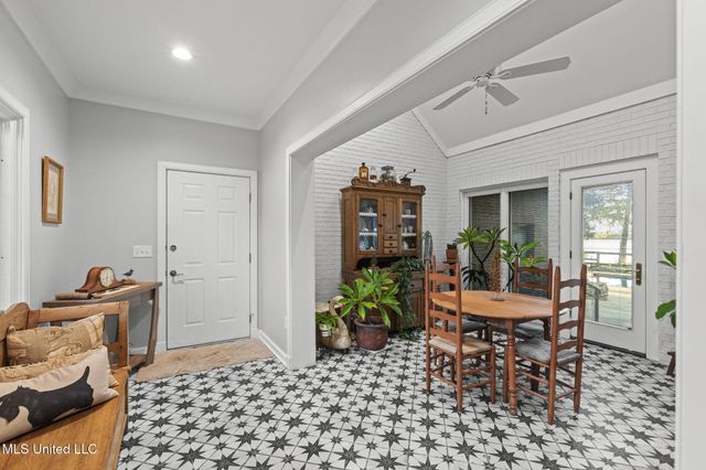 108 Cove Lane, Madison, MS 39110