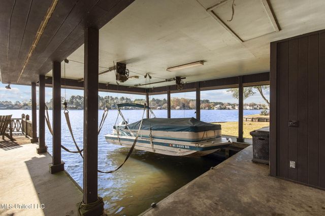 108 Cove Lane, Madison, MS 39110