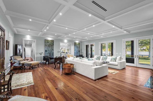 108 Cove Lane, Madison, MS 39110