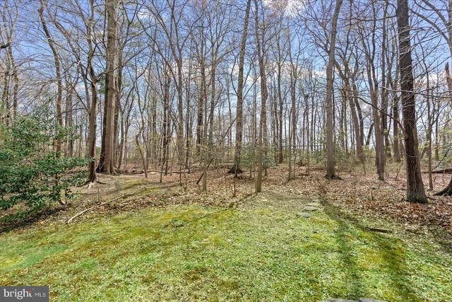 5020 CASTLESTONE DR, Baltimore, MD 21237