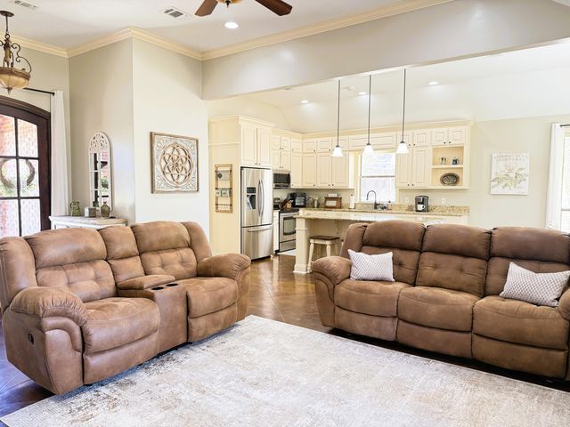 75 Travertine Dr., Hattiesburg, MS 39402