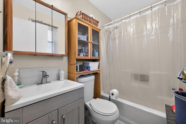 401 MELVIN AVE, Glendora, NJ 08029