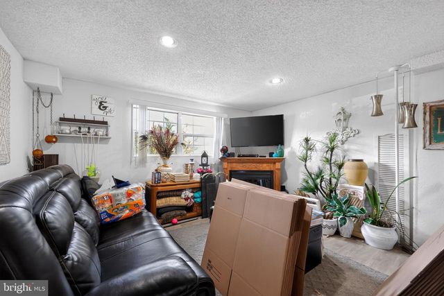 401 MELVIN AVE, Glendora, NJ 08029