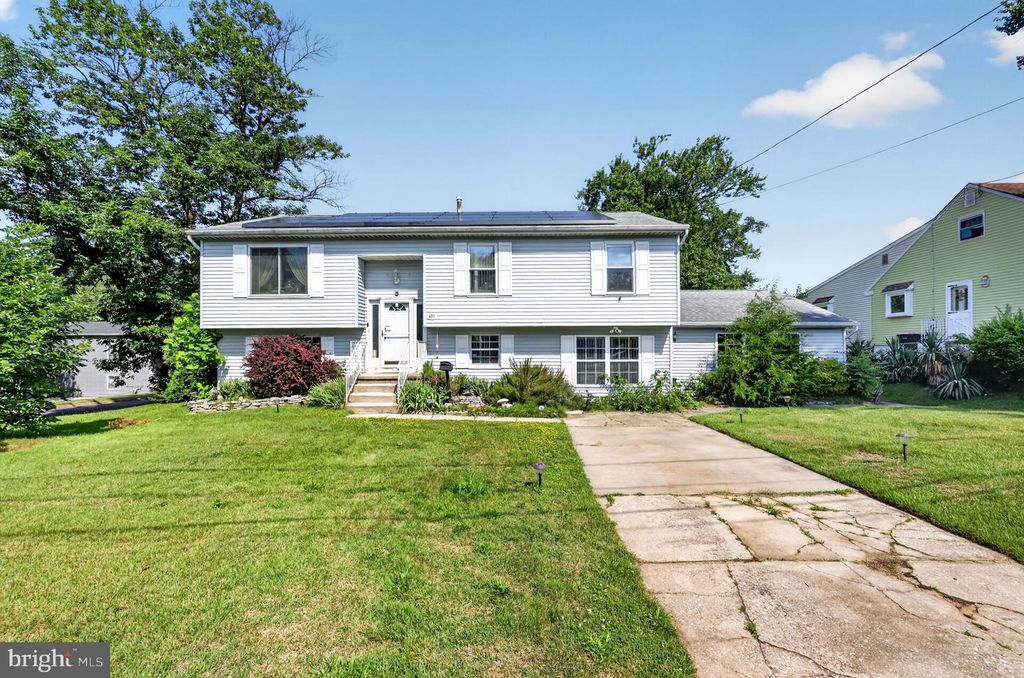 401 MELVIN AVE, Glendora, NJ 08029
