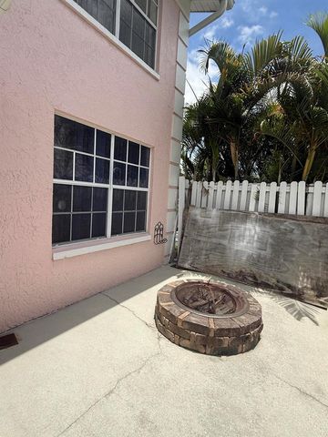 217 Foxtail Drive H, Greenacres, FL 33415