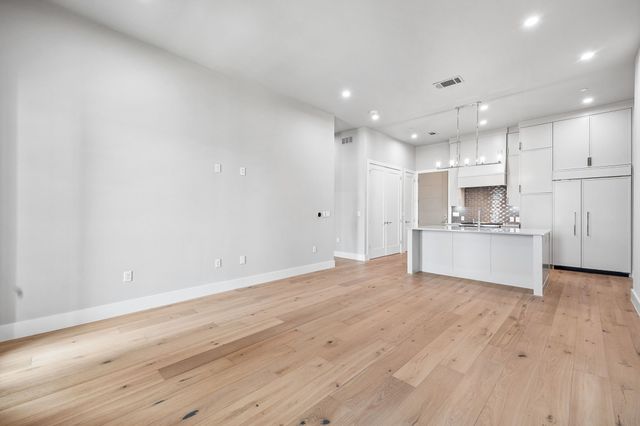 49 Arta Drive 102, Westlake, TX 76262