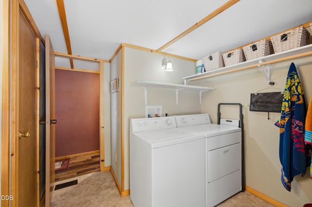 16288 Dyke Road, La Pine, OR 97739