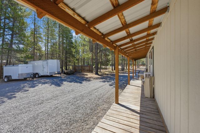 16288 Dyke Road, La Pine, OR 97739