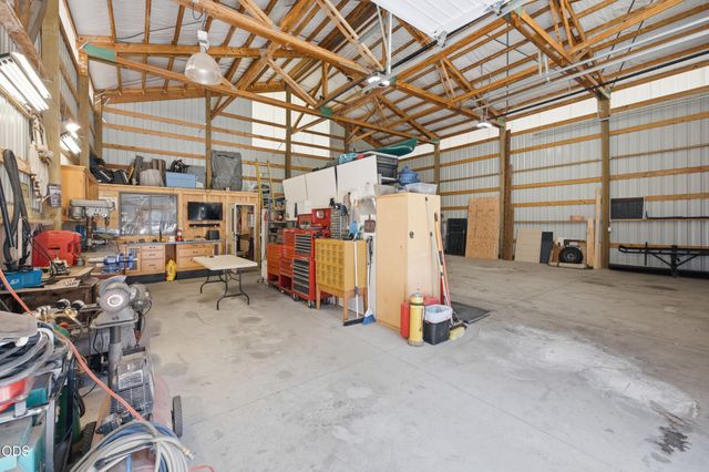 16288 Dyke Road, La Pine, OR 97739