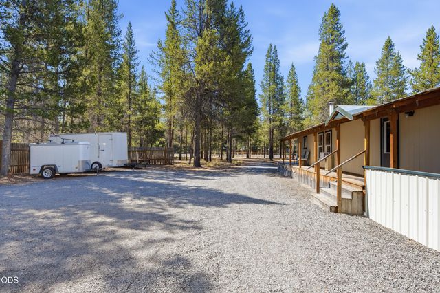 16288 Dyke Road, La Pine, OR 97739