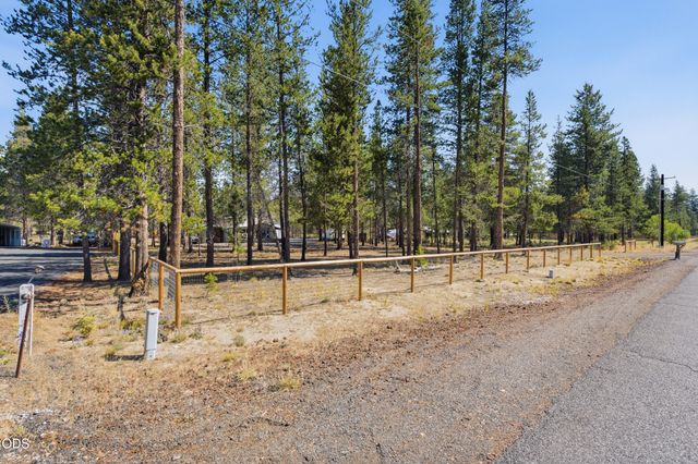 16288 Dyke Road, La Pine, OR 97739