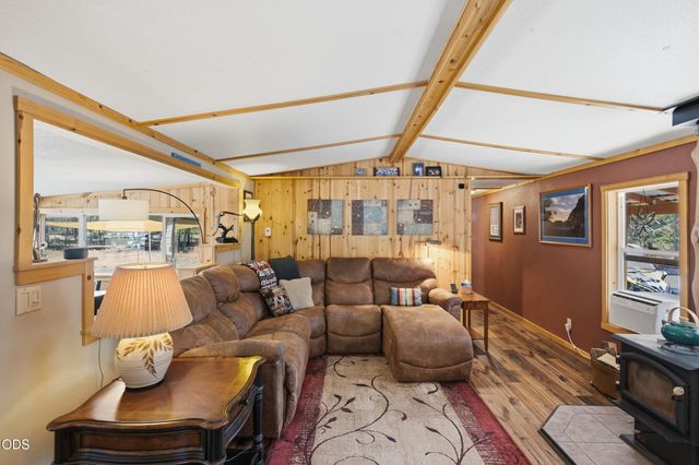 16288 Dyke Road, La Pine, OR 97739