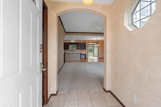 923 W WINDTREE DRIVE, Appleton, WI 54914