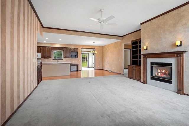 923 W WINDTREE DRIVE, Appleton, WI 54914