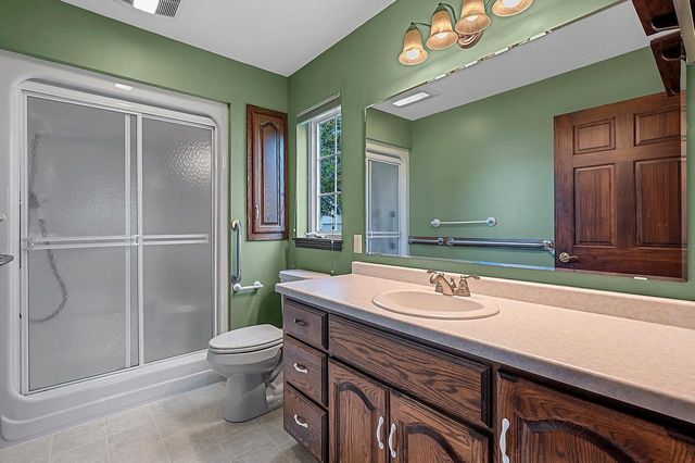 923 W WINDTREE DRIVE, Appleton, WI 54914